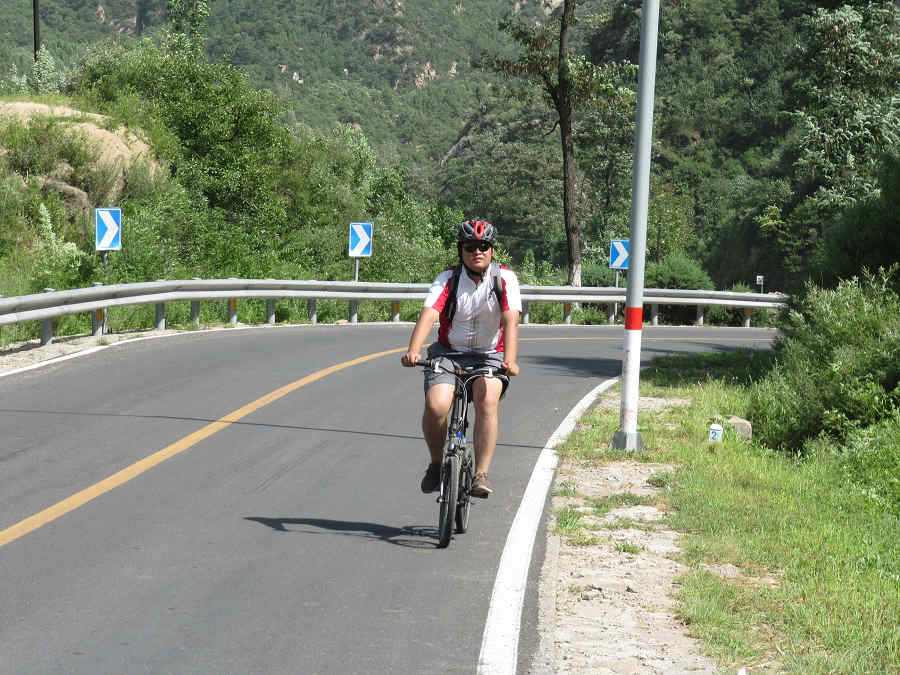 2010.8.14八人骑行四海 040.jpg