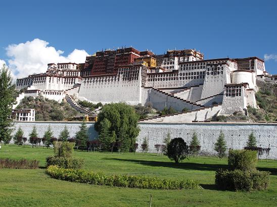 布达拉宫