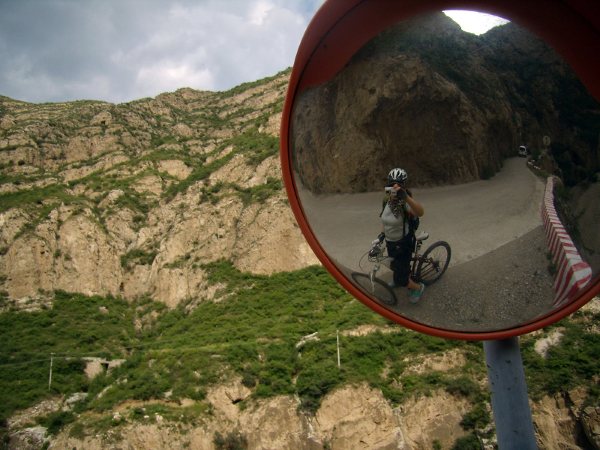 这一刻，似乎只要大山和我