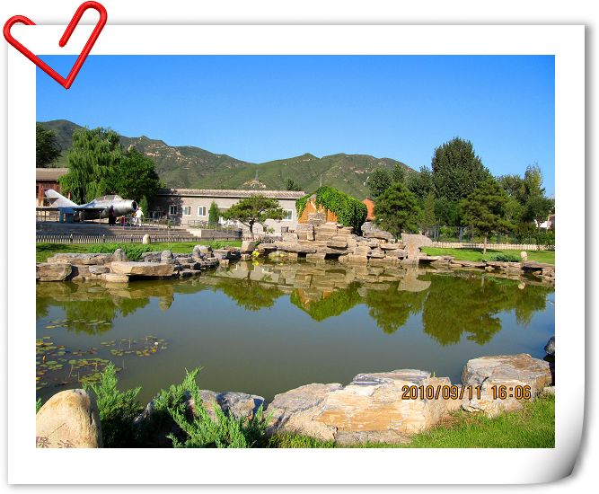 纪念馆周边的风景。