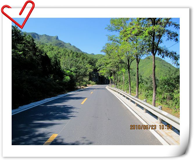 去往慈悲峪的路上