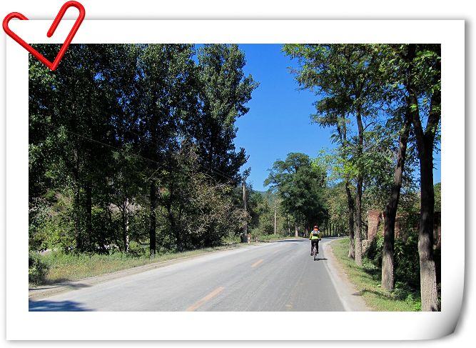 去往慈悲峪的路上