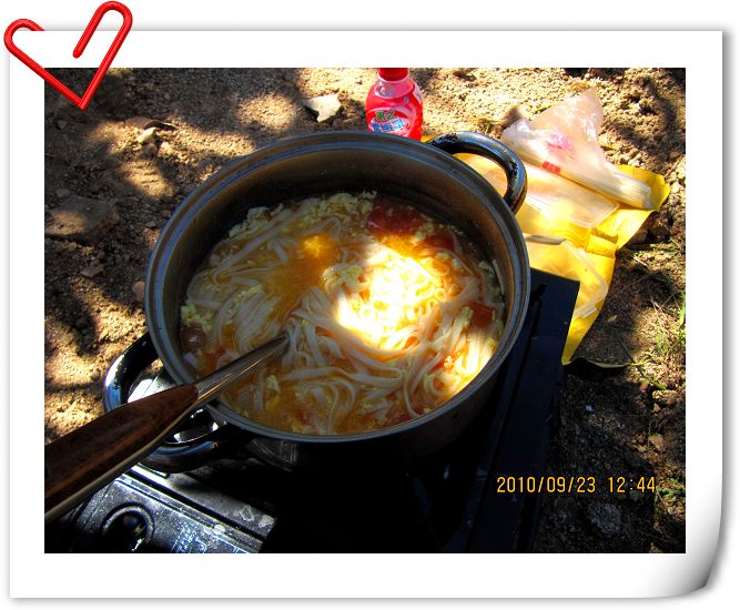 我们的鸡蛋西红柿面。