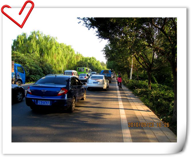 回家路上的堵车。