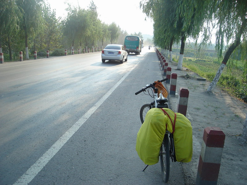 这一段国道还不错