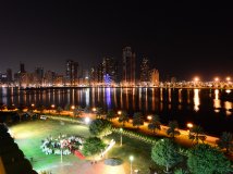 迷人的夜晚，浪漫的婚礼