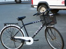 这是天津交警的交通工具(附一张海河的照片）