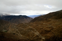 G318途中的盘山路