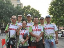 招募文字采访和摄影摄像记者