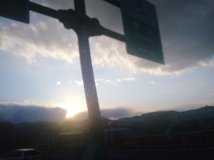 N78手机镜头拍世界-黑山扈中行信息中心and百望山and班车窗外