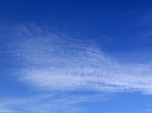 By China—北京的天空还是很蓝的嘛！