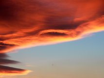 火烧云世界末日的感觉