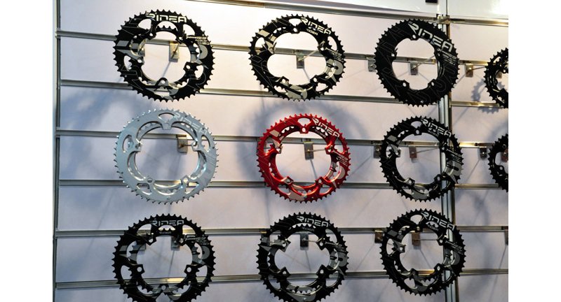 2013南京单车展毒品一览  配件